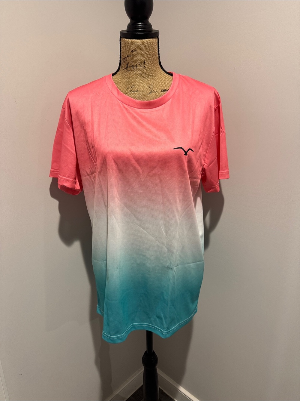 NWOT Women’s Ombre Crew Neck Tee - Coral to Teal